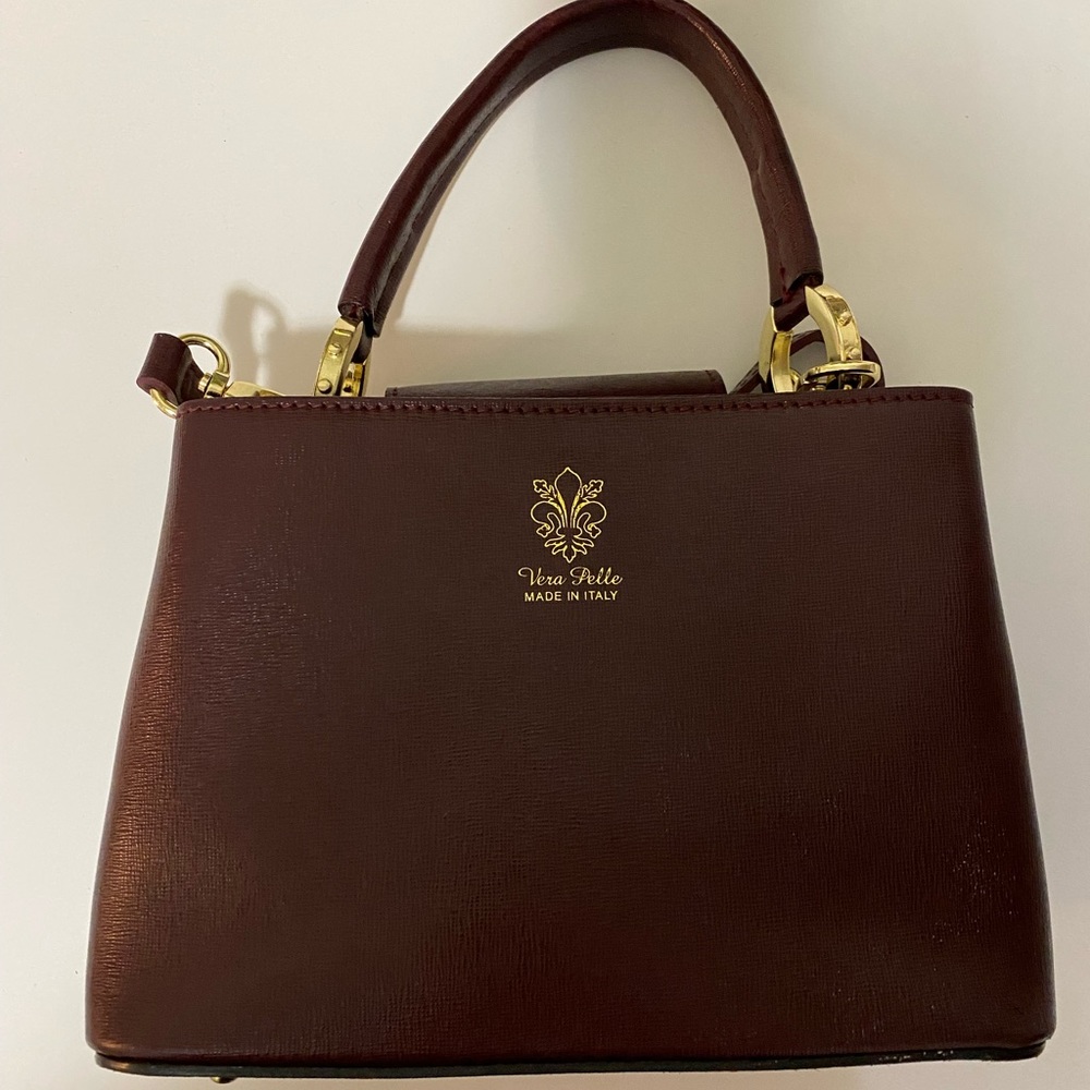 Vera pelle wine shoulder bag